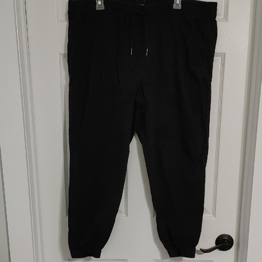 Gap Jogger Pants Elastic drawstring waist and cuffs Size XL to XXL Comfy Casual